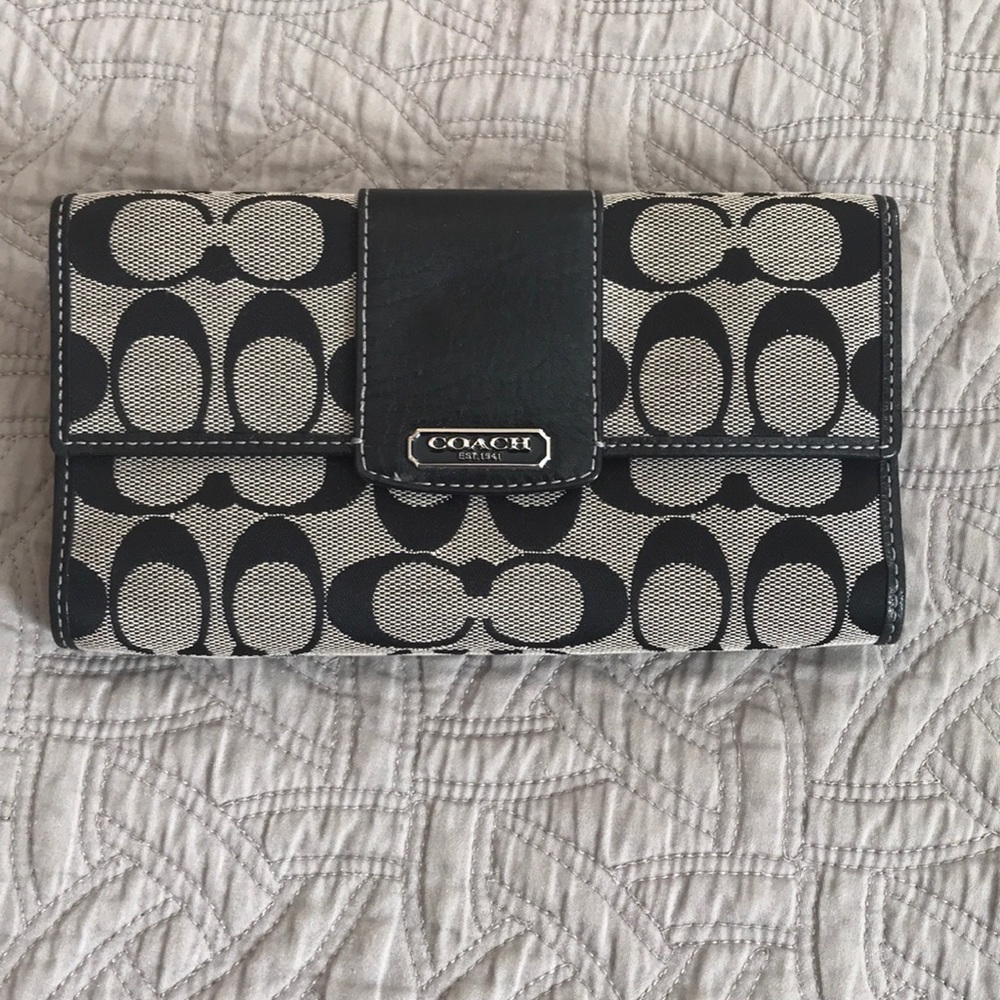Coach wallet